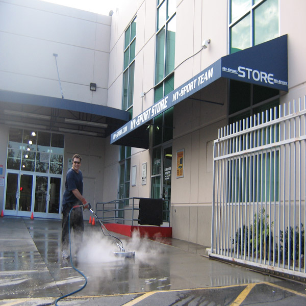 Commercial Pressure Washing